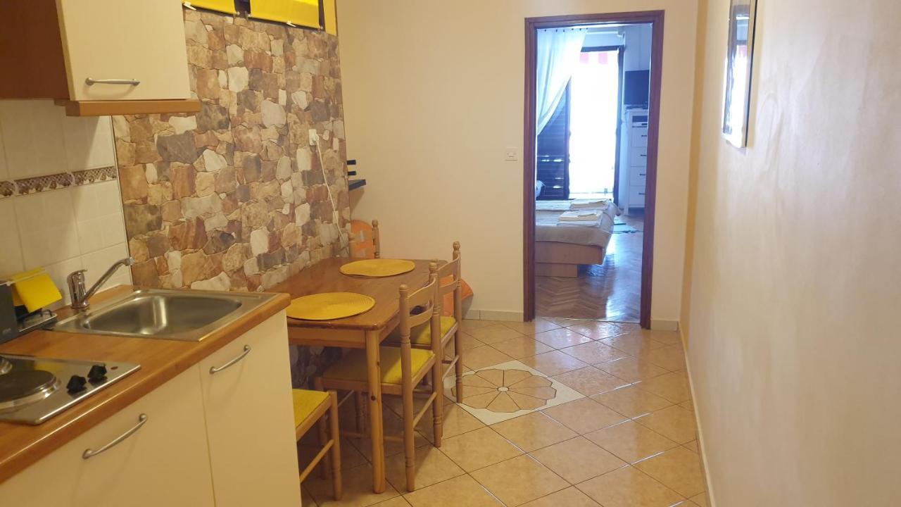 Apartmani Dea Jadranovo Kültér fotó