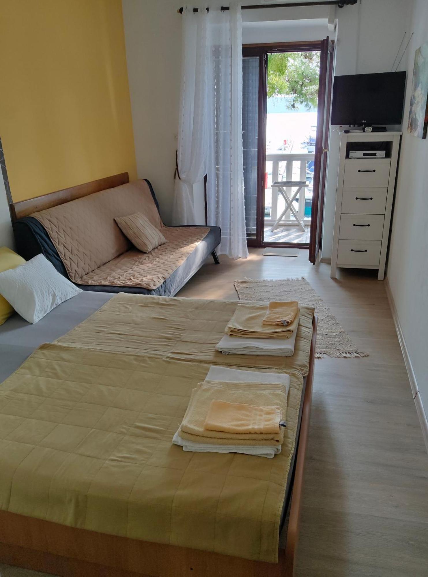Apartmani Dea Jadranovo Kültér fotó